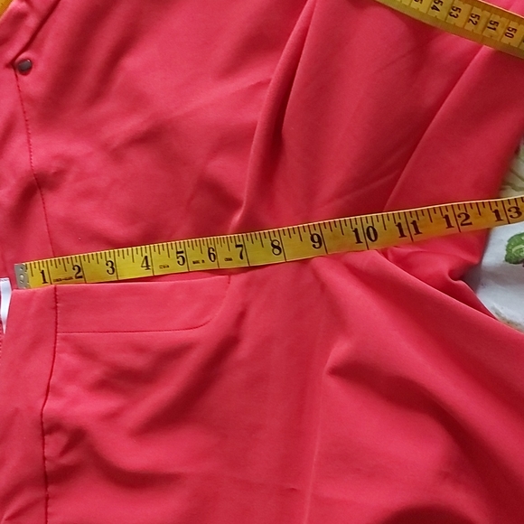 Reitmans bright red straight leg pants - Picture 5 of 6